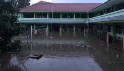 BPBD DKI Jakarta: 3 Siswa Tewas, 2 Luka akibat Tembok Roboh di MTs Pondok Labu Jaksel