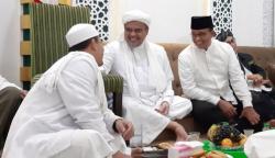 Anies Jelaskan Alasan Bertemu Habib Rizieq di Petamburan : Nggak Ngobrol Macam-Macam