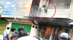 Ruko Berjualan Sepatu di Pasar Sambu Medan Terbakar, Penghuni Dievakuasi Pakai Tangga