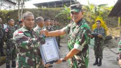 Selamatkan 2 Anak Papua Tenggelam di Sungai, Prajurit TNI Ini Dapat Penghargaan