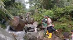 Identitas 4 Wisatawan yang Terseret Arus Sungai di Puncak Bogor, 3 Ditemukan Tewas