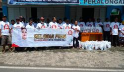 Tebar Kebahagiaan, Relawan Puan Bagikan Sembako dan Ajak Warga Pekalongan Senam Asik 