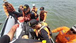  Tragis, Warga Batang Tewas Terseret Ombak saat Mancing di Pantai Sicepit