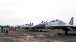 Warga Manado Antusias Kunjungi Static Show Pesawat TNI AU di Lanud Sam Ratulangi 