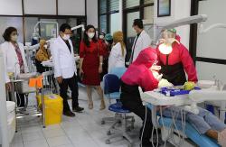 Asyik, FKG UGM akan Periksa Kesehatan Gigi Buruh Gendong di Pasar Beringharjo