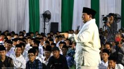 Prabowo Tegaskan Santri Akan Jadi Penentu Arah Masa Depan Bangsa