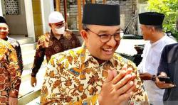 Anies Baswedan Jenguk Cak Nun, Ditemui Novia Kolopaking dan Berdoa Bersama<