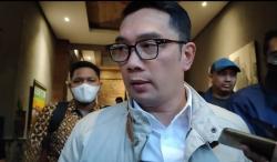 Ridwan Kamil Belum Pastikan Kapan Resmi Gabung Golkar<