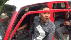 Filosofi Dedi Mulyadi Naik Angkot ke PA Purwakarta dan Jabat Tangan Istri yang Gugat Cerai