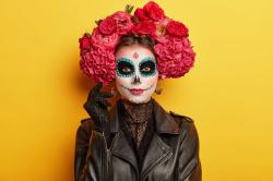 4 Aksesori Ini Cocok untuk Lengkapi Kostum Halloween