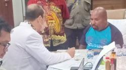 KPK Izinkan Gubernur Papua Lukas Enembe Berobat ke Singapura, Asalkan...