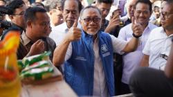 Mendag Zulhas Senang Harga Bapok di Pasar Pabaen Baeng di Bawah Harga Nasional