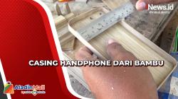 Berawal dari Iseng, Pria di Jombang Kebanjiran Pesanan Casing Handphone dari Bambu