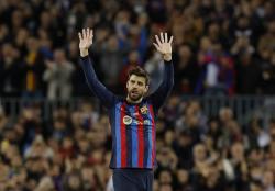 Gerard Pique Resmi Pensiun, Sang Bintang Ukir 2 Rekor usai Barcelona Libas Almeria