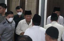 Prabowo Kunjungi Ponpes API di Magelang, Ini yang Dibahas dengan Gus Yusuf<
