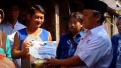 Bahagia dapat Bingkisan Bansos, Nenek Tarsinah: Terima Kasih Partai Perindo