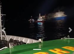 Kemenhub Kirim Kapal Patroli KPLP di Lokasi Kejadian Terbakarnya Kapal KMP Mutiara Timur I 