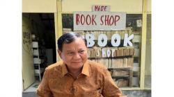 Tanggapi soal Pemimpin Rambut Putih, Prabowo Tunjuk Kepalanya: Ini Banyak kan