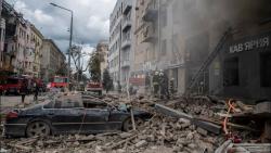 Rusia Serang Gedung Apertemen di Kharkiv Pakai Rudal S-300, 1 Tewas dan 6 Lainnya Luka