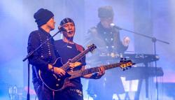 Konser 30 Tahun Dewa 19 di Surabaya