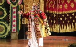 7 Kesenian Tradisional Bali, Nomor 5 Interaksi Seru Penonton dan Penari