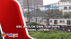 KRL di Kampung Bandan Anjlok dan Tertimpa Tiang Listrik, Perjalanan Terganggu