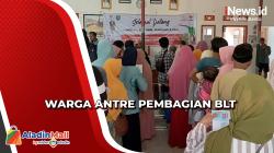 Warga Indramayu Rela Antre dari Pagi Demi Bantuan Tunai Pemerintah