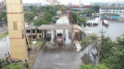 Pelabuhan Tanjung Emas Semarang Banjir Rob, Bea Cukai Upayakan Pelayanan Maksimal