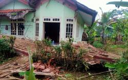 Update Gempa M5,8, 3 Rumah dan 1 Sekolah di Kabupaten Sukabumi Rusak<