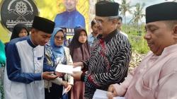 Presiden DMDI Bantu 85 Guru Ngaji dan 35 Sekolah Agama Korban Gempa Cianjur