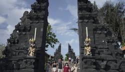 9 Warisan Budaya Tak Benda Indonesia dari Bali, Nomor 5 Konon Simbol Kejantanan Pria<