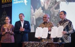Kembangkan Pariwisata Indonesia, Menparekraf Teken MoU dengan Sejumlah Lembaga  