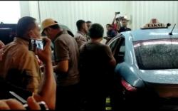 Heboh Tas Mencurigakan dalam Taksi di Bogor, Ternyata Ini Isinya