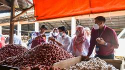 Stok Pangan di NTB Aman, Harga Telur dan Bawang Stabil Jelang Nataru