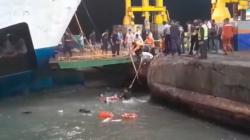 Mobil Terjun ke Laut saat Naik Kapal di Pelabuhan Merak, Korban Selamat