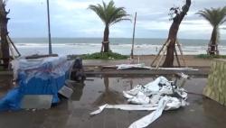 Ratusan Lapak Pedagang Pantai Kuta hingga Legian Rusak Diterjang Angin Kencang