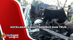 Penumpang Tewas dalam Kecelakaan Minibus dan Truk di Palembang