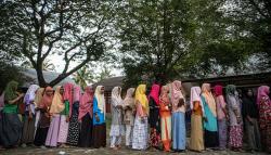 190 Pengungsi Rohingya di Aceh Akhirnya Direlokasi dari Tempat Penampungan ke Riau<