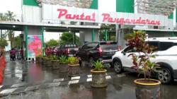 Jelang Pergantian Tahun, Objek Wisata Pantai Pangandaran Diserbu Wisatawan<