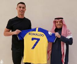 Ronaldo Digaji Rp 3 Triliun di Al Nassr, Per Bulan Dapat Rp278 Miliar!