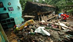Banjir Bandang Terjang Jatibarang Brebes, 5 Rumah Rusak Parah