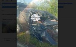 Kecelakaan Maut di Jambi, Minibus Tabrak Truk Kelapa Sawit, 4 Orang Terluka Sopir Terjepit<