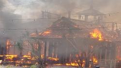 2 Rumah Makan di Jalan Soekarno Hatta Bandung Terbakar, RM Ampera Ludes Dilalap Api
