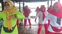 Viral Emak-emak Senam dalam Masjid di Pacitan, Dihujat Warga Berujung Minta Maaf