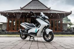 Sudah Punya Jagoan, Yamaha dan Honda Justru Belum Mau Luncurkan Motor Listrik Ini Alasannya