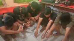 Sepasang Kekasih Ditelanjangi 7 Pria dan Direkam Seolah Mesum lalu Diperas Rp4 Juta