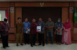 UMY Salurkan Zakat Institusi Rp1,26 Miliar kepada 57 Amal Usaha Muhammadiyah