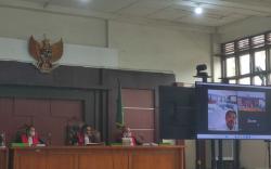  Augie Bunyamin Eks Dirut Hotel Swarna Dwipa Dituntut 8 Tahun Penjara