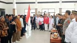 Ratusan Mantan Pengikut NII di Garut Ikrar Kembali ke Pangkuan NKRI<