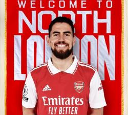 Resmi! Arsenal Rekrut Jorginho dari Chelsea